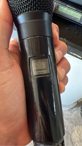 MICROFONE SHURE SEM FIO DD4 U2