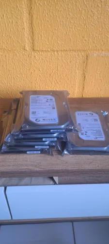 Combo 02 HDs 250GB | Computador-DVR-PC por 70 reais.