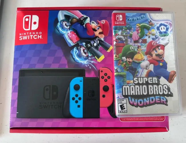Nintendo Switch com jogo Mário Wonder