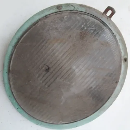 Farol Olho de Boi Hella