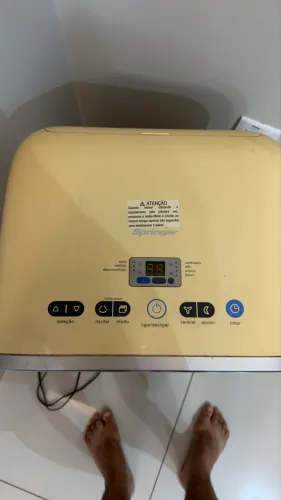 Ar condicionado portátil 12.000 Btus 220V