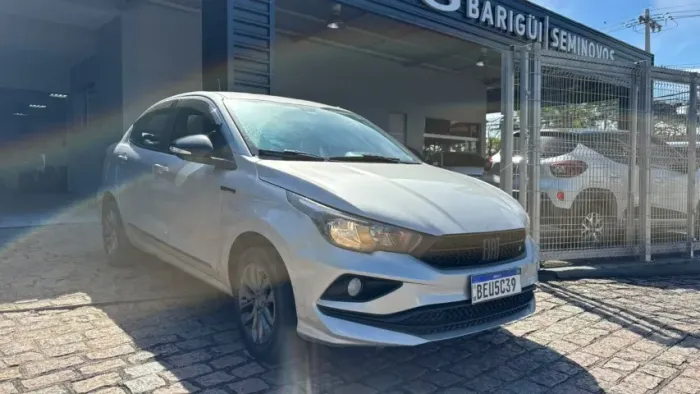 Fiat Cronos Drive 1.3 8V Flex 2021