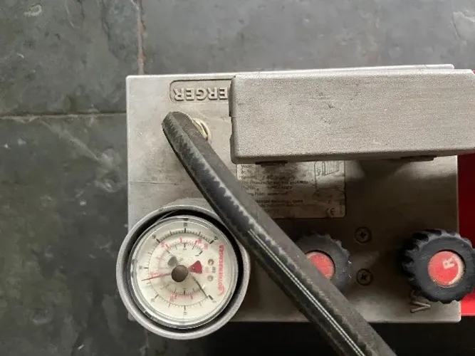 Bomba de teste hidrostático RP50S 60Bar Rothenberger