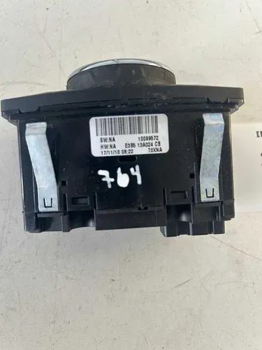Botão Farol Milha 10099572 Ford Ka 2017