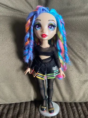 Rainbow High Amaia Raine
