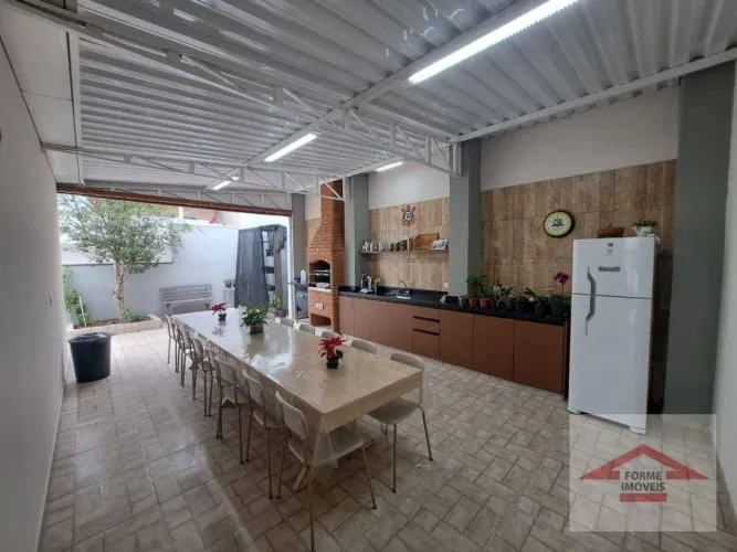 Casa térrea 191 m² com 2 quartos á venda por R$ 750.000 Vila Josefina Jundiaí/SP