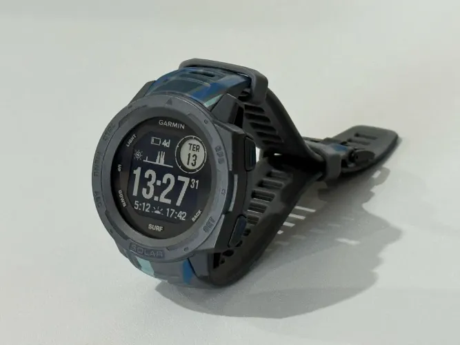 Garmin Instinct Solar Surf Edition (Exclusivo)