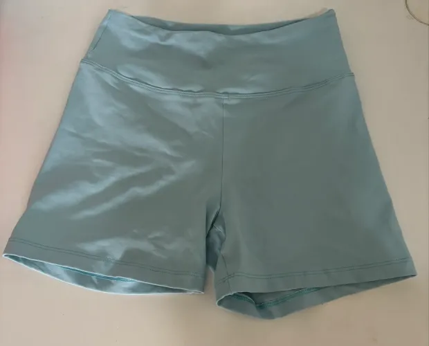 short de academia azul Kaisan - tamanho M