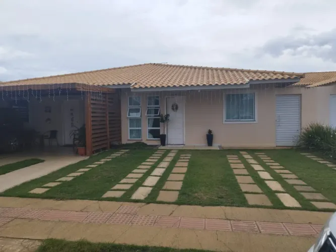 CASA EM CONDOMÍNIO NO BAIRRO PRIMAVERA