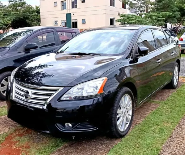 Nissan Sentra SL 2.0/ 2.0 Flex Fuel 16V Aut. 2016
