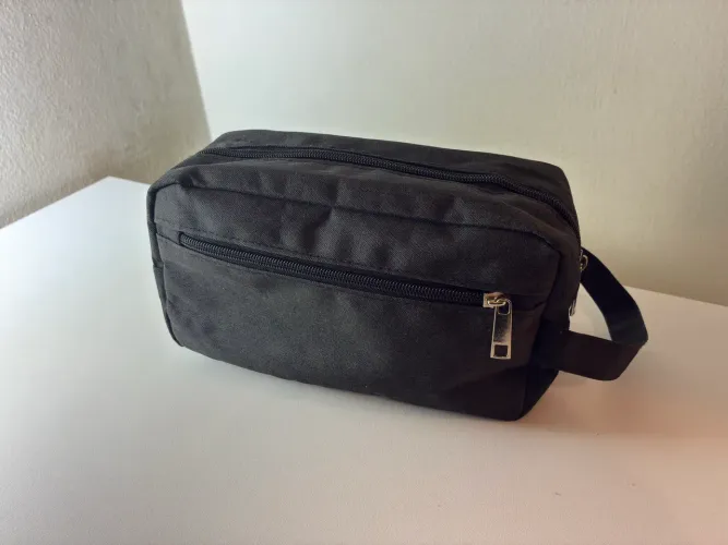Necessaire