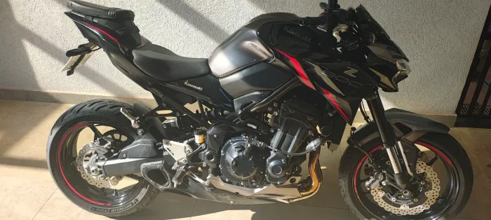 Vendo Kawasaki z900 2023  