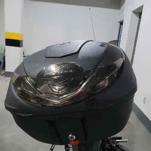 Baú + bagageiro para Fazer 250