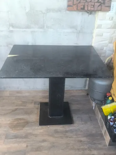 Mesa granito preto