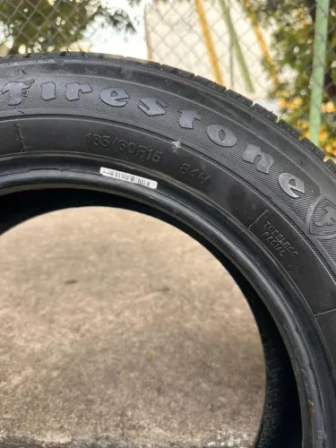 PNEUS FIRESTONE 185/60R15 SEMI-NOVOS