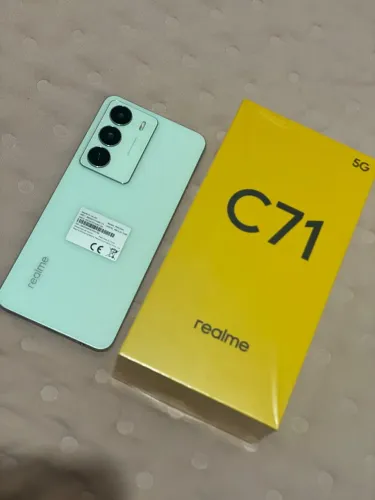 Celular novo - Apenas 1 semana de uso