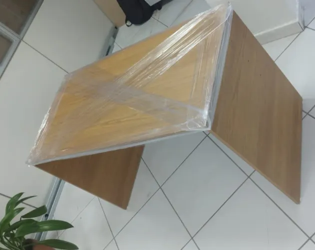 Mesa amadeirada em mdf direto da fábrica