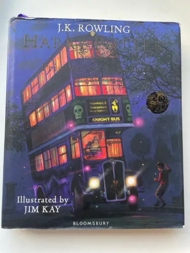 Harry Potter and the Prisoner of Azkaban - Edição Ilustrada