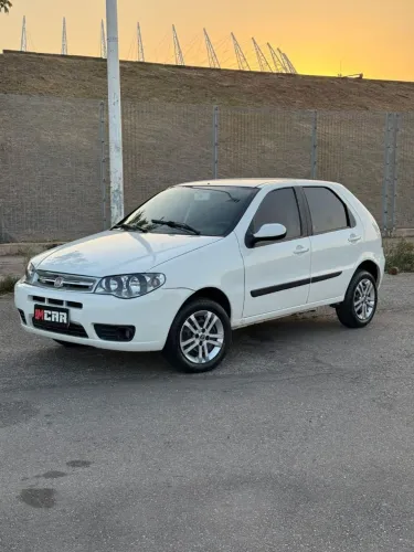 Fiat Palio 1.0 Economy Fire Flex 8V 4P 2014