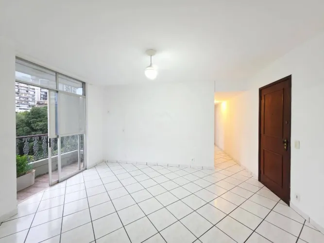 Apartamento com 2 dormitórios para alugar, 80 m² por R$ 4.106,19/mês - Ingá - Niterói/RJ
