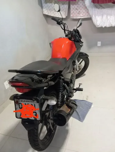 Moto boa para trabalho