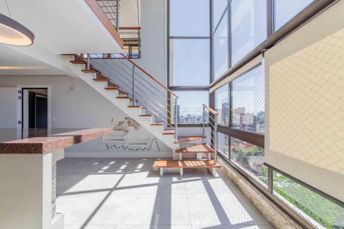 Maravilha cobertura duplex para venda tem 155 m2 com 2 quartos em Mont Serrat - Porto Aleg