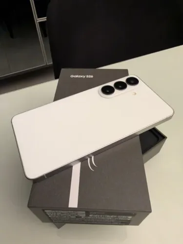 Galaxy S26 Branco 256Gb - Novo