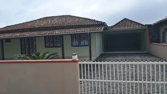 Casa em Praia do Ervino