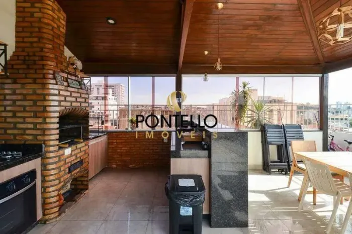 Cobertura à venda no bairro Ipiranga, com 154 m², 03 quartos, 01 suíte e 02 vagas