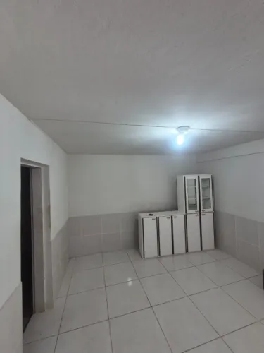 CASA 1 QUARTO - CRISTOVÃO COLOMBO 45M²