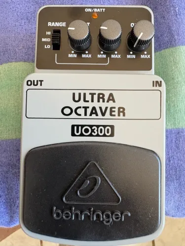 VENDO PEDAL BEHRINGER MOD. UO300. VEJA A DESCRIÇÃO!