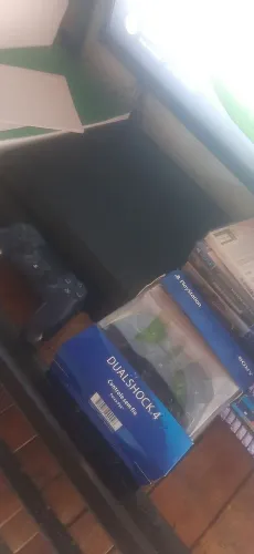 Ps4 com defeito ele liga e depois desliga 