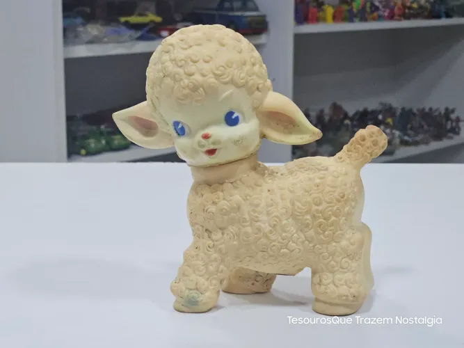 Carneirinho Estrela em Vinil 1955 - 17 cm 
