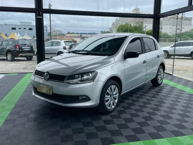 Volkswagen Gol Geração V 1.6 8V MI Total Flex Mec. 4P 2015
