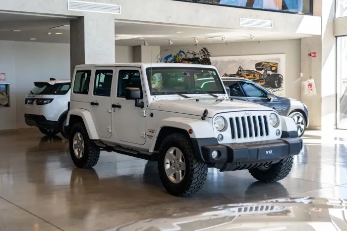 Jeep Wrangler Unlimited Sahara 3.6 V6 4P 2018