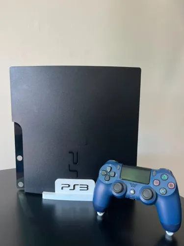 PS3 Slim 596GB Desbloqueado + Controle PS4 + LOJAS + JOGOS