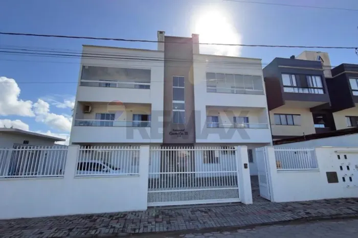Apartamento com 1 Suíte + 2 Quartos em Itajuba | Venda e Locação | 350m da Praia | Ideal p