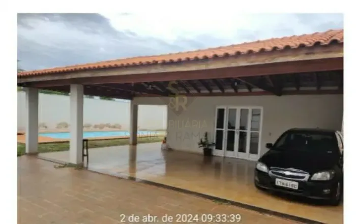 Vendo Casa em condominio em Jardinopolis