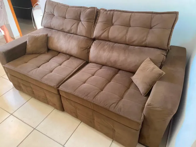 Sofá 2 lugares retrátil e reclinável bem confortável nada quebrado nem rasgado ((ENTREGO