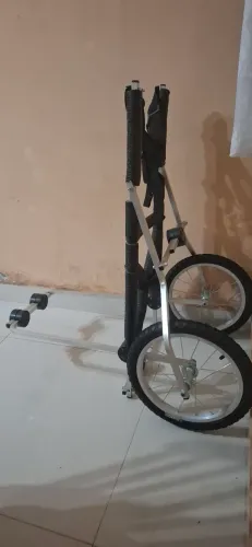 Cadeira de 2 rodas para cachorro Tam XXG semi novo