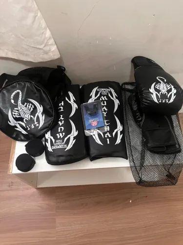 Luvas Kit Muay Thai completo novo