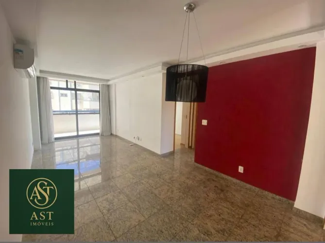 AST IMÓVEIS VENDE Apartamento com 2 quartos, varanda e 1 vaga de garagem 87 m² por R$ 750.