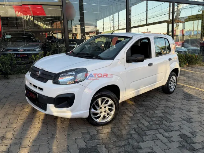 Fiat Uno Attractive 1.0 EVO Fire Flex 8V 5P 2021