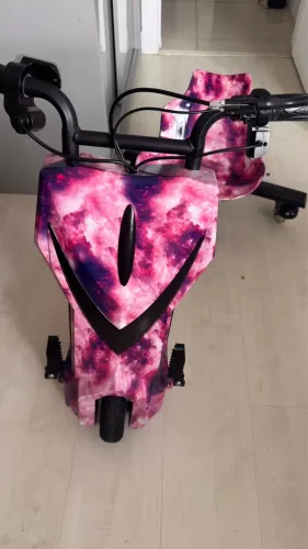 Triciclo elétrico