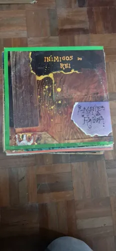 Disco de vinil inimigos do rei