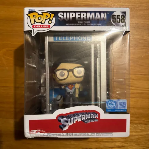 Funko Pop! Superman Deluxe DC Comics 558