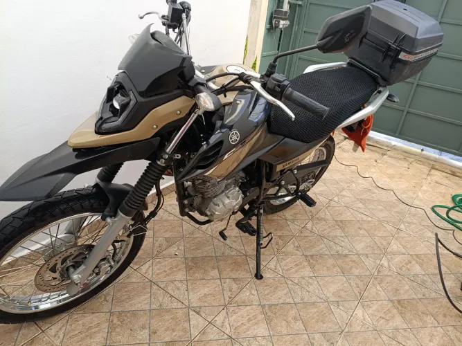 Vende se moto