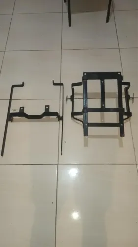 Suporte para Baú grande Factor 2009 a 2015