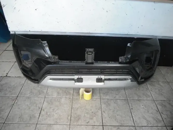 Para-choque Dianteiro Toyota Hilux Sw4 2021 2022 10082210 Preto