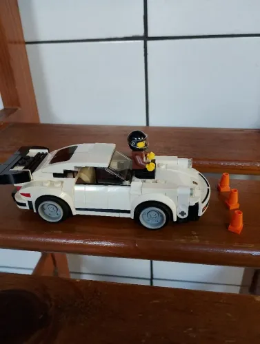 LEGO Speed Champions 1974 Porsche 911 Turbo 3.0